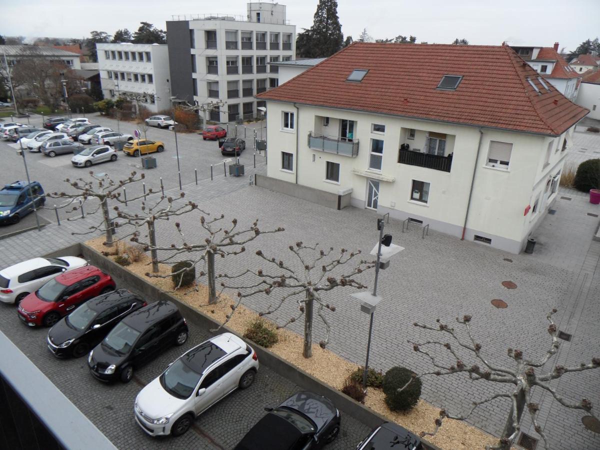 # Studio Bon Emplacement Avec Parking # 이작크 외부 사진